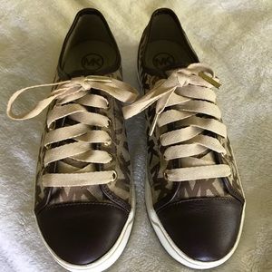 Michael Kors Sneaker Leather Lace Up Size 8